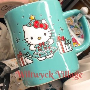 Hello Kitty Christmas Tree Oversize Mug